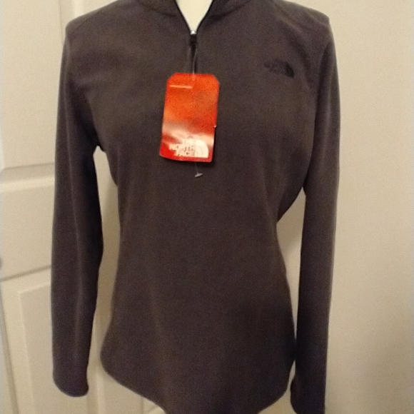 The North Face women's gray medium regular nwt pullover jacket - Picture 3 of 10